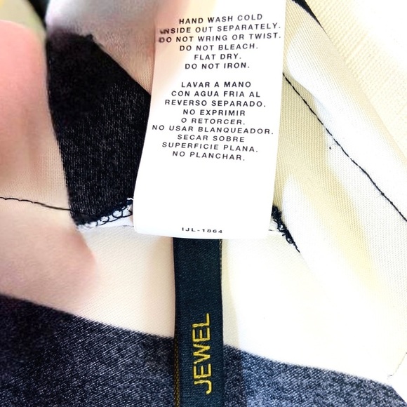 👚 BUFFALO || “Jewel” Sleeveless Striped Back Button Shirt- - Picture 5 of 6